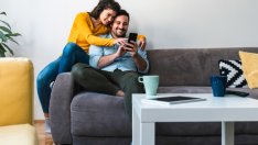 Какво да споделите с половинката си и какво да премълчите 