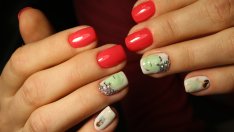 Маникюри за късмет 