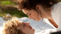 Епичната любовна история "Анна Каренина" излиза на кино