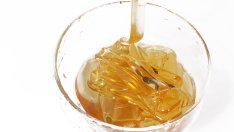 7 начина да използвате мед за по-красива кожа