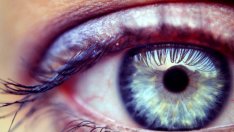 10 риска при носенето на контактни лещи