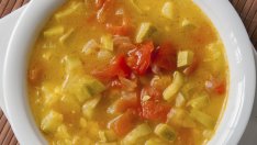 Яхния от тиквички