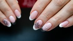 Маникюри със снежинки (+Снимки)