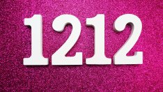 Какво означава ангелското число 12:12?