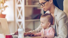 Да се върна ли на работа след раждането?