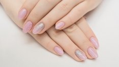 Идеи за розови нюд маникюри (+Снимки)