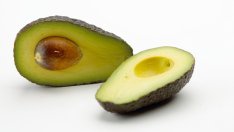 Кои храни са подходящи за късни „закуски“?