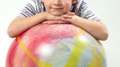 Как да научим детето си да дава?