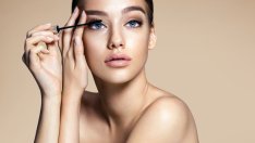 Трикове в грима, които ще ви направят забележителни