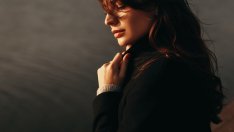 Мъжът до мен не показва достатъчно, че ме харесва