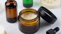 Домашен крем за лице с масла за есенна грижа за кожата