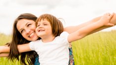 Каква майка сте според зодията?