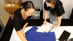 Как старите тениски влизат в употреба