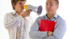 Признаци, че не сте добър слушател