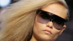 Брюнетки срещу блондинки – кои са по-добри в работата