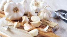 Как чесънът може да детоксикира черния дроб?