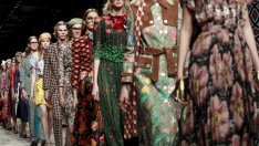 Ретро настроение в колекцията на Gucci за пролет-лято 2016 (галерия)