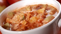 Зеленчукова супа с кисело зеле