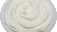 Как да проверим дали киселото мляко е истинско?