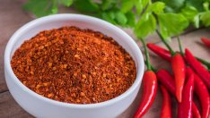 Вода с лют червен пипер – какви са ползите за здравето? 