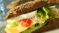 Позволени и забранени закуски в училище