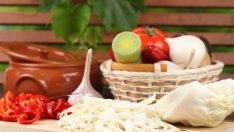 Как да дезинфекцираме дъската за рязане?