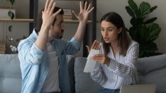 5 признака, че парите са в основата на проблемите във връзката ви