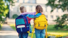 До 15 октомври можем да подаваме заявление за еднократна помощ за учениците