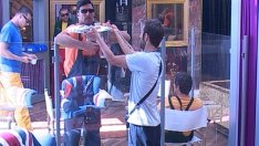 Депутат изпълнява желания като добрата фея във Вип Брадър