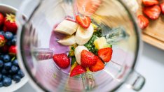 5 смутита за отслабване и детокс на черния дроб