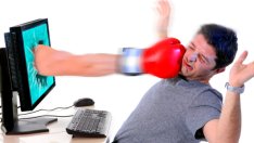 Социалните мрежи и грешките, които съсипват връзките ни