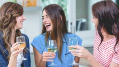 От кои храни миришем лошо и кои добавят свежест?