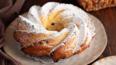 Постен кекс без яйца и мляко, който се прави за минути