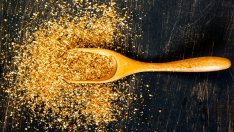 Прах от портокалови кори – за стегната кожа с по-малко бръчки