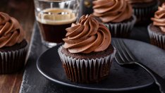 Кексчета с глазура от течен шоколад