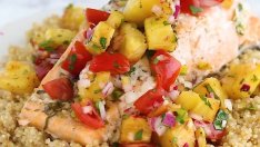 Сьомга с билково масло и салца