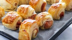 Солени кроасани с наденички