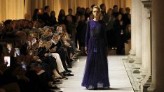 Вижте последната колекция на Джорджо Армани  (+Снимки)