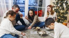 Идеи за семейни игри, когато всички сме вкъщи
