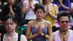 Бикрам йога помага за отслабване