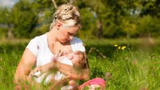 Аксесоари за гърди по време на кърмене