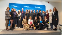 Fibank представи традиционния си благотворителен календар в подкрепа на художествената гимнастика 