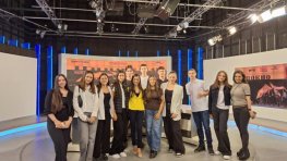 Гимназисти влязоха в новинарския свят на Bulgaria ON AIR и Bloomberg TV Bulgaria