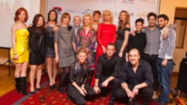Червеното и русото са хитовете на топлия сезон за 2012 според италиански стилисти