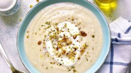 Крем супа с целина и орехи