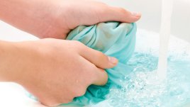 Домашен препарат против петна с природни съставки 