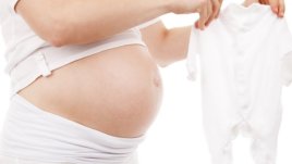 Дъвка след секцио – за какво помага? 