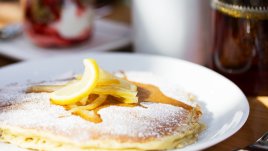 Палачинки с рикота и лимонови корички