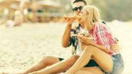 Храни, които да избягвате на плажа 