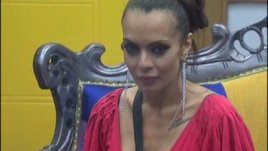 Тервел най-накрая се изкуши от сексапилната Лияна